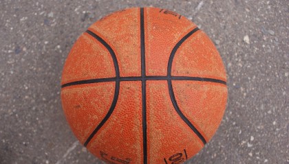 广东宏远男篮官宣三方交易：焦泊乔加盟广东宏远，陈国豪、彰华非转会广州